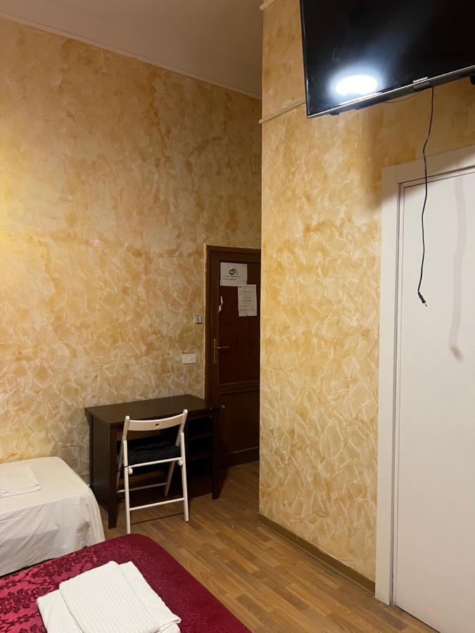 Hotel Terminal Guest Houst 2 Roma Exterior foto
